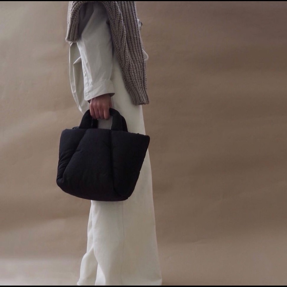 ARKET Mini Puffer Tote